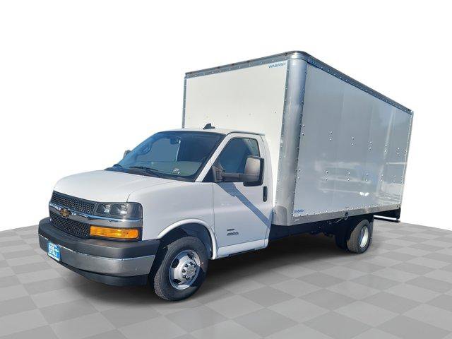 New 2024 Chevrolet Express 4500 Extended w/ Power Convenience Package