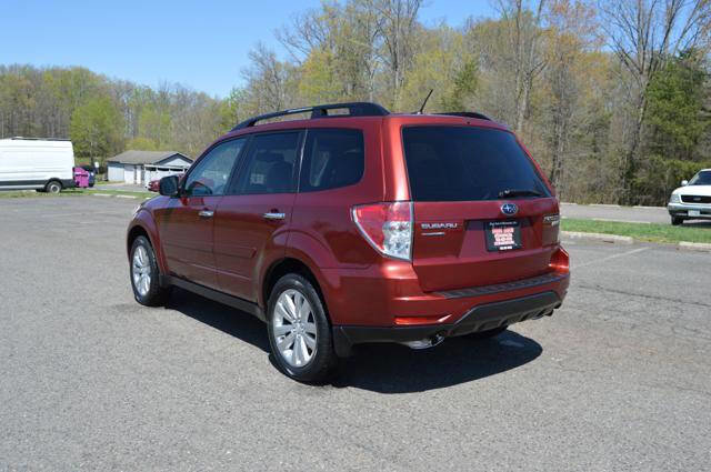 Used 2011 Subaru Forester 2.5X Premium w/ All-Weather Pkg image 6