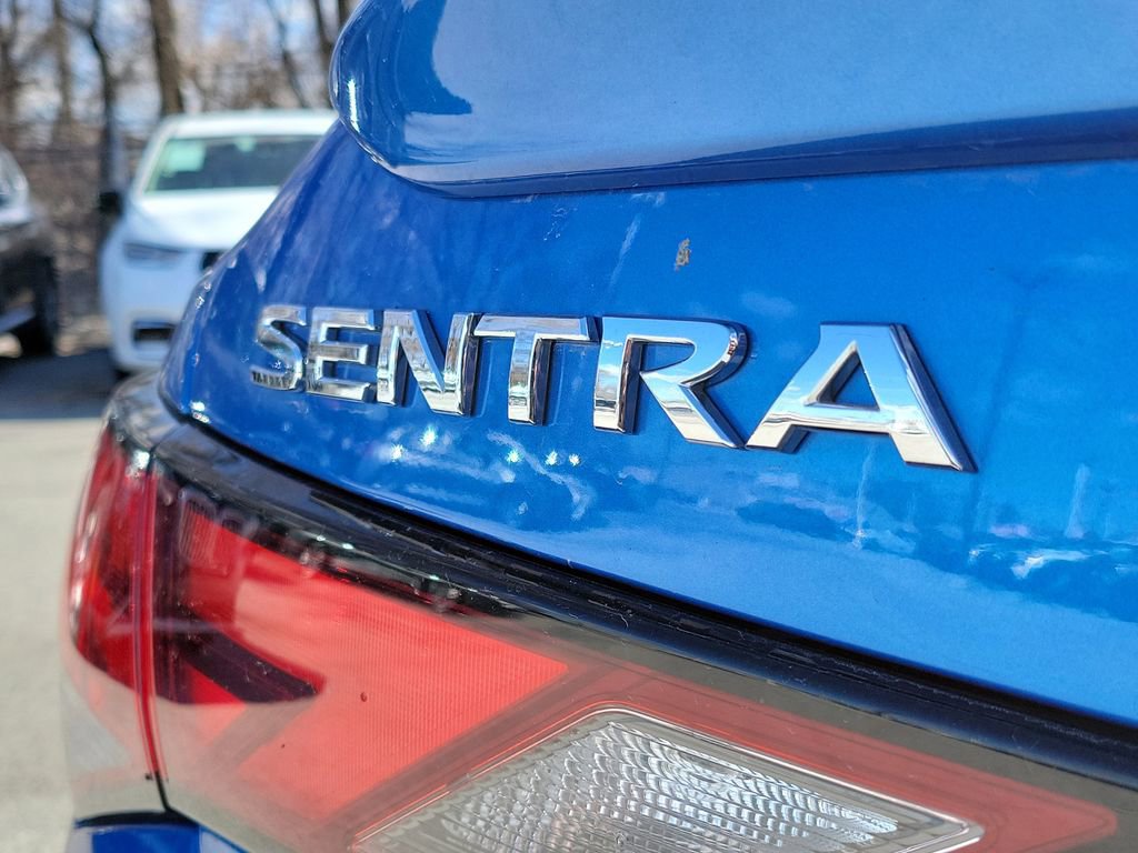 Used 2023 Nissan Sentra SR w/ SR Premium Package image 7