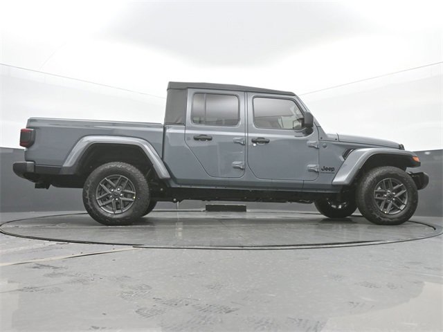 New 2025 Jeep Gladiator Sport image 52