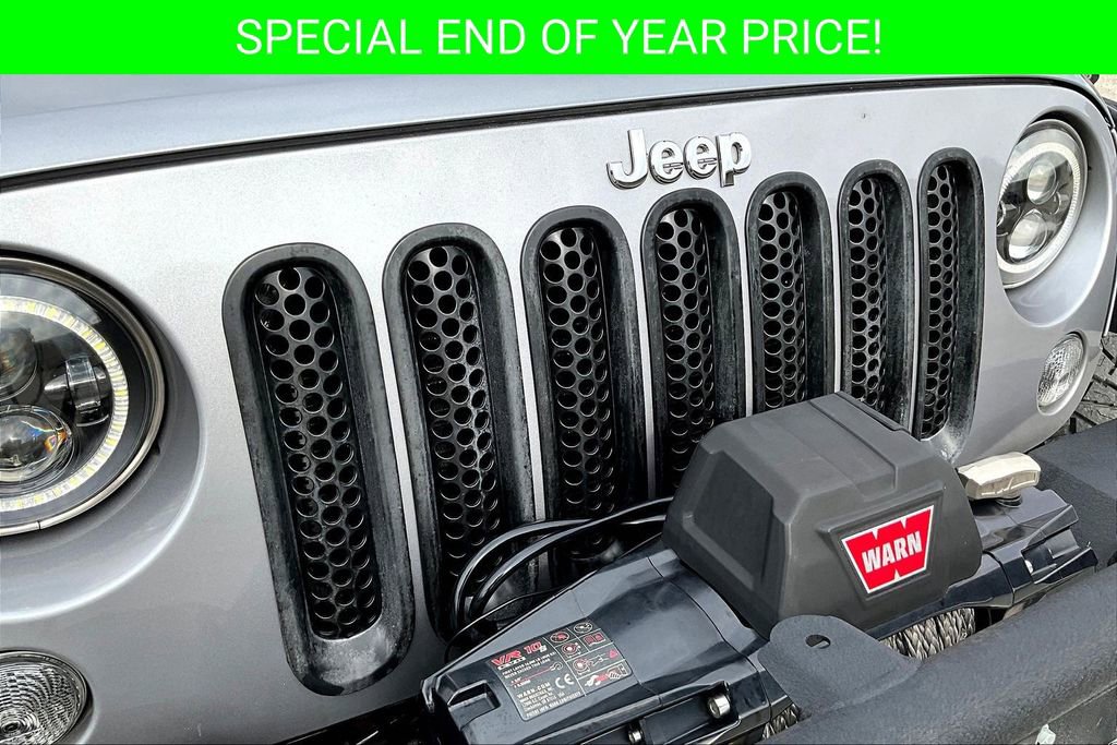 Used 2016 Jeep Wrangler Unlimited Rubicon w/ Connectivity Group image 29