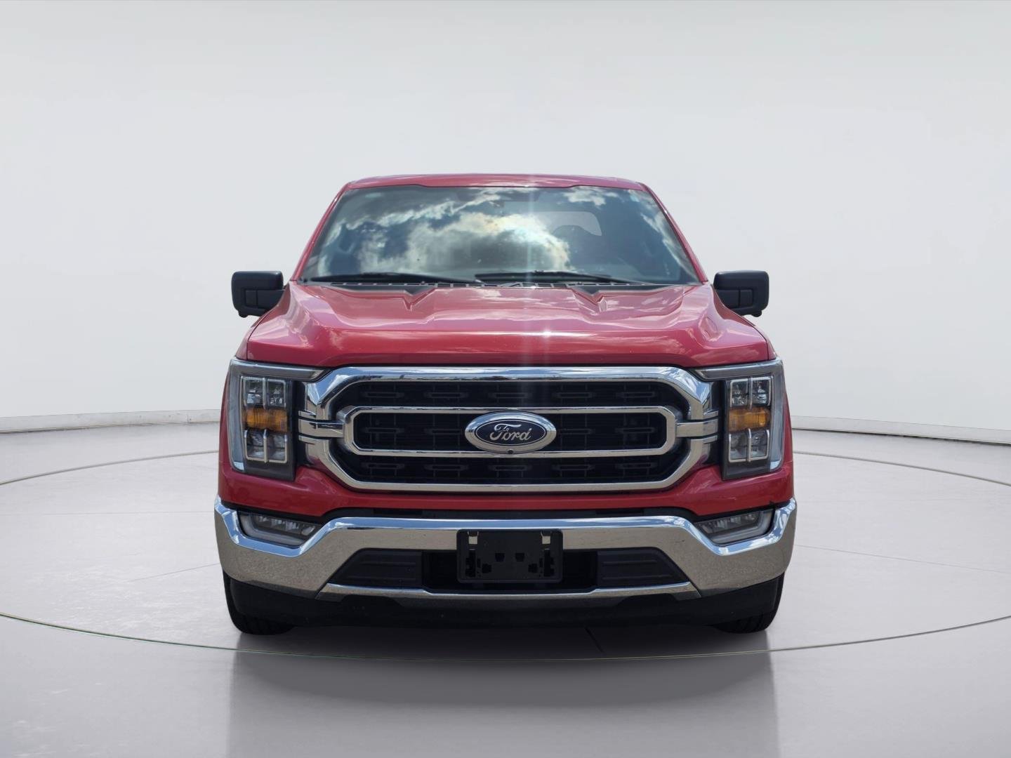 Used 2023 Ford F150 XLT w/ Equipment Group 302A High RWD image 2