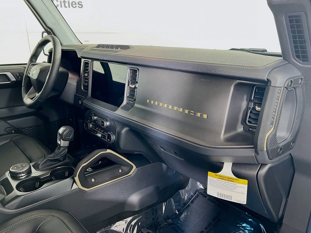 New 2025 Ford Bronco Badlands w/ Sasquatch Package image 29