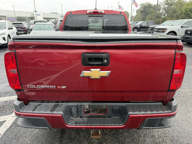 Used 2017 Chevrolet Colorado Z71 AWD/4WD image 5