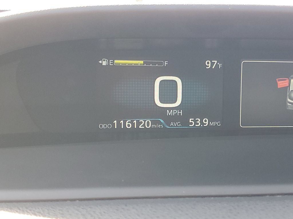Used 2021 Toyota Prius Prime LE w/ Carpet Mat Package (TMS) FWD image 4