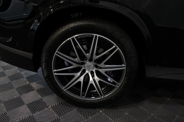 New 2025 Mercedes-Benz GLC 43 AMG 4MATIC image 14