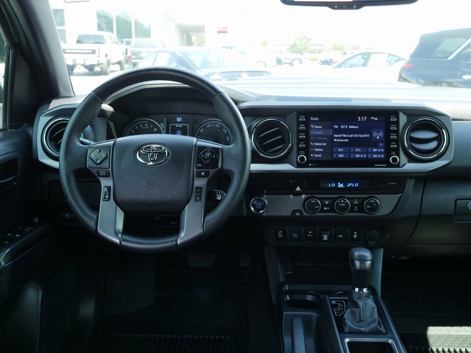 Used 2022 Toyota Tacoma TRD Sport image 16