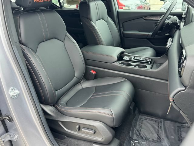 Certified 2025 Honda Pilot TrailSport image 12