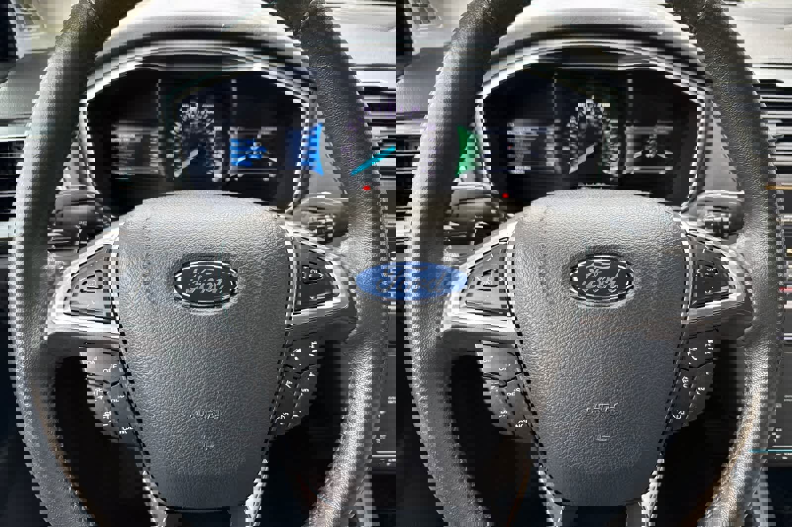 Used 2015 Ford Fusion Titanium image 24