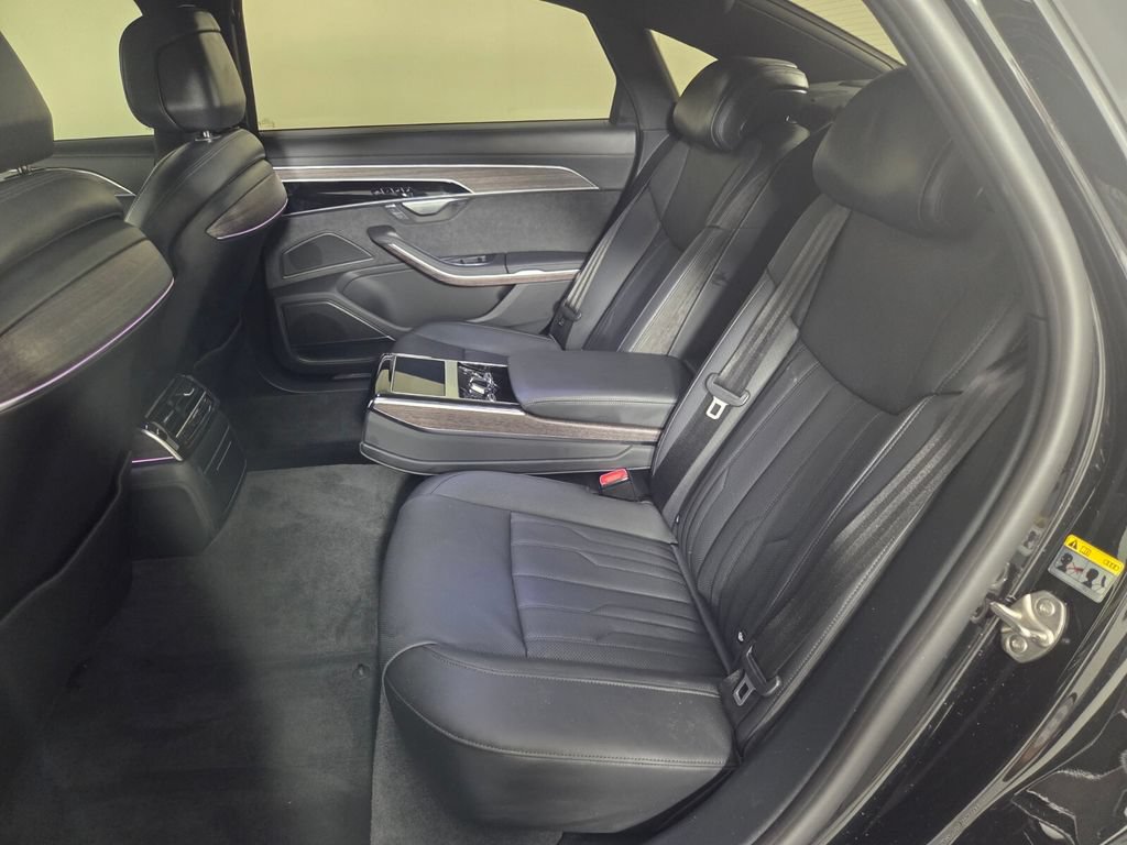 Used 2024 Audi A8 L 3.0T AWD/4WD image 23