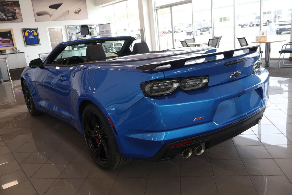 Used 2024 Chevrolet Camaro SS RWD image 4