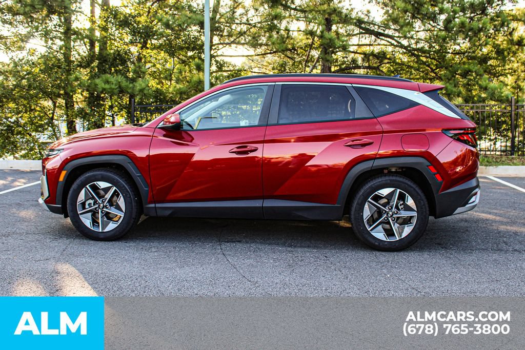 Used 2025 Hyundai Tucson SEL FWD image 6