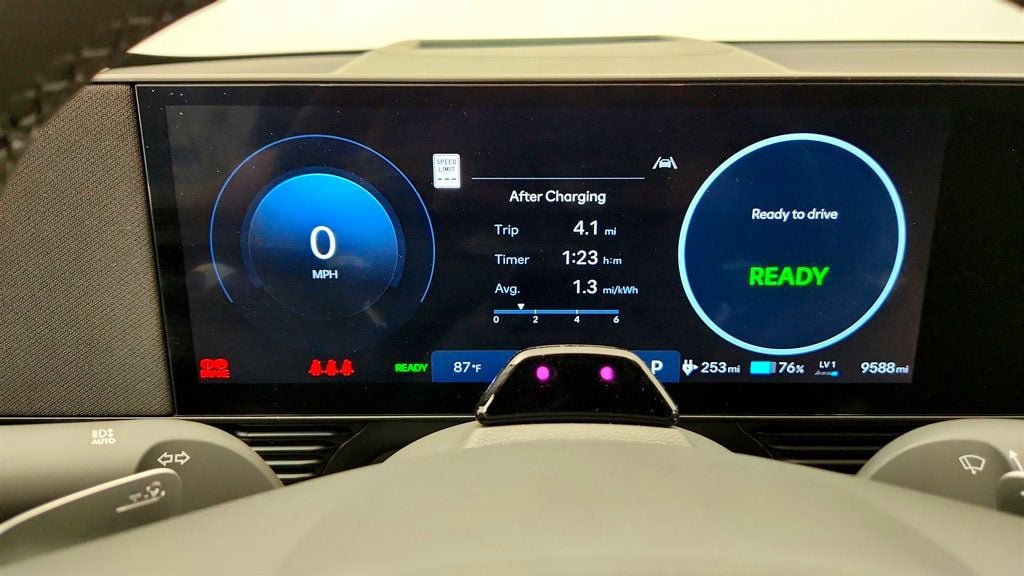 Used 2025 Hyundai Ioniq 5 Limited RWD image 15