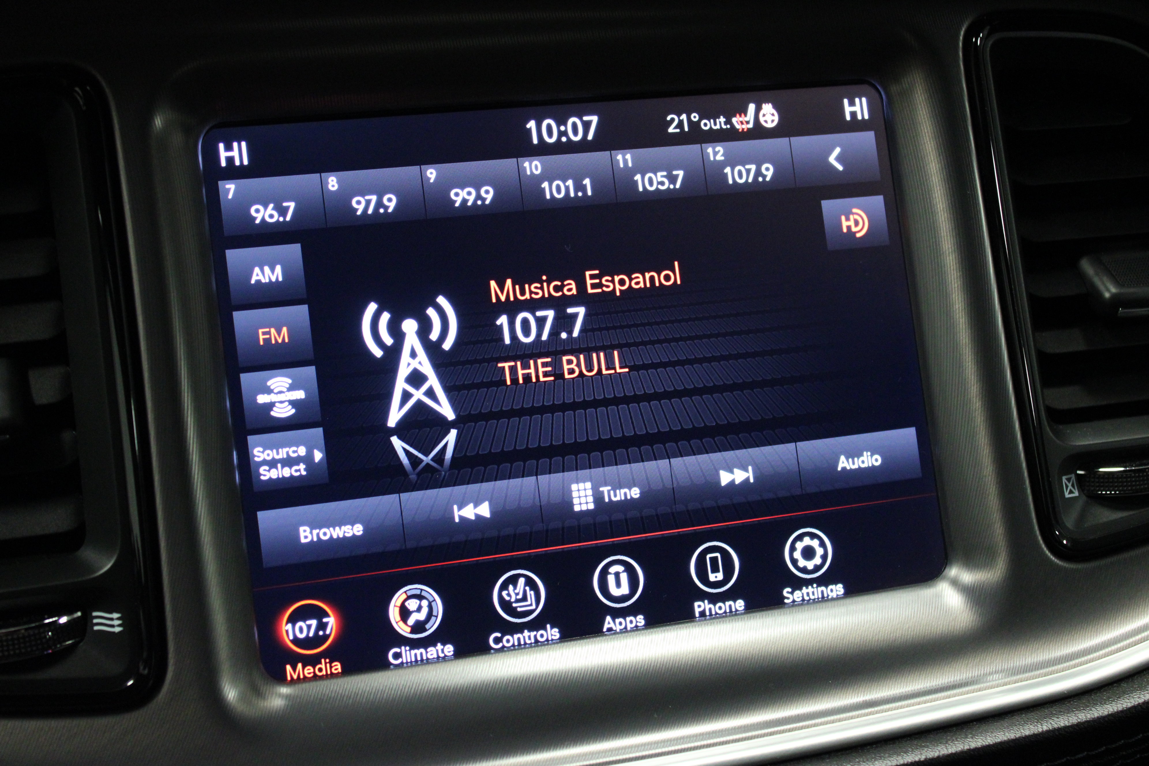 Used 2021 Dodge Challenger GT w/ Plus Package image 23