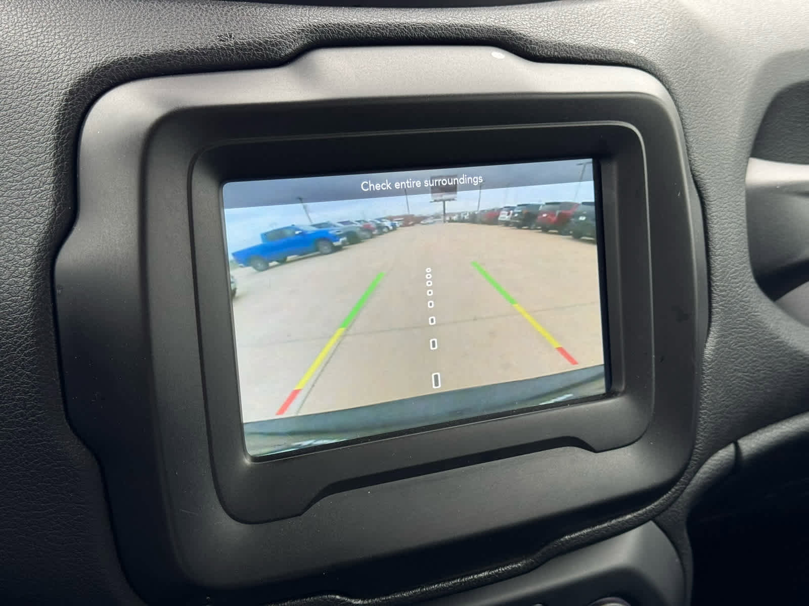 Used 2020 Jeep Renegade Latitude image 17