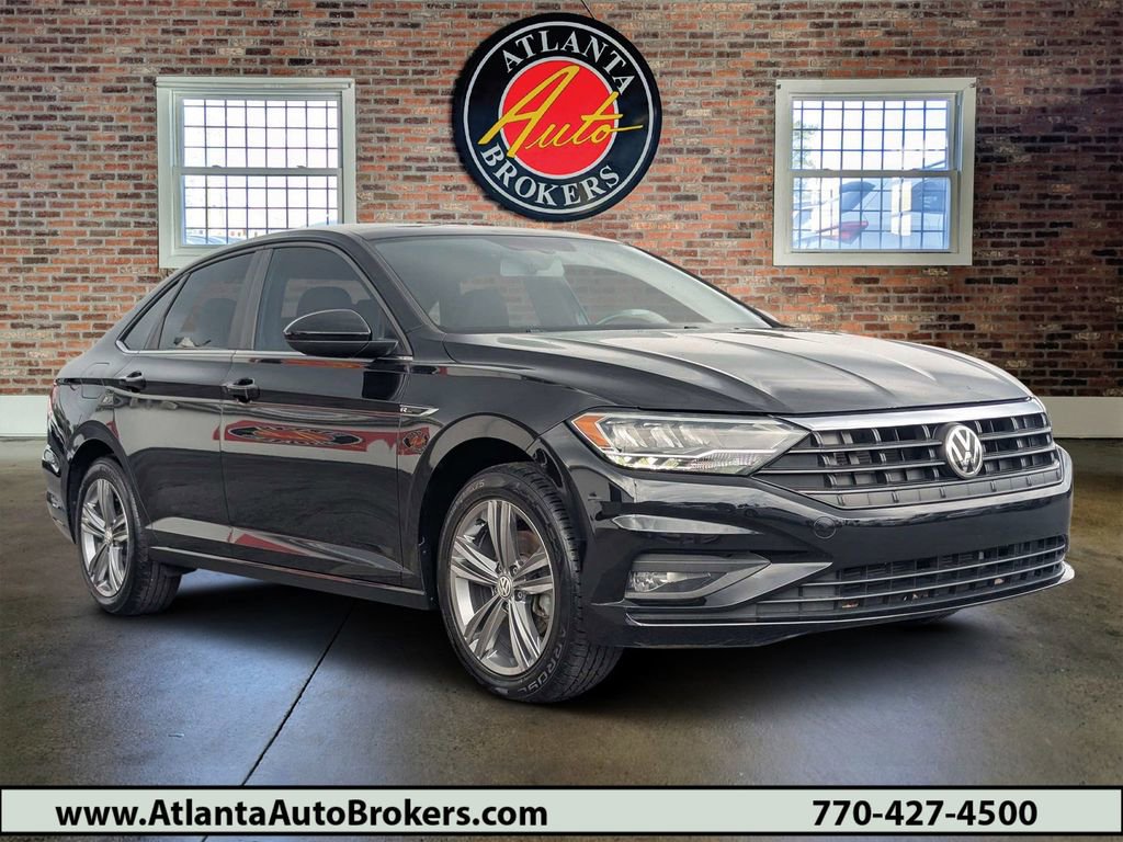 Used 2019 Volkswagen Jetta R-Line FWD image 1