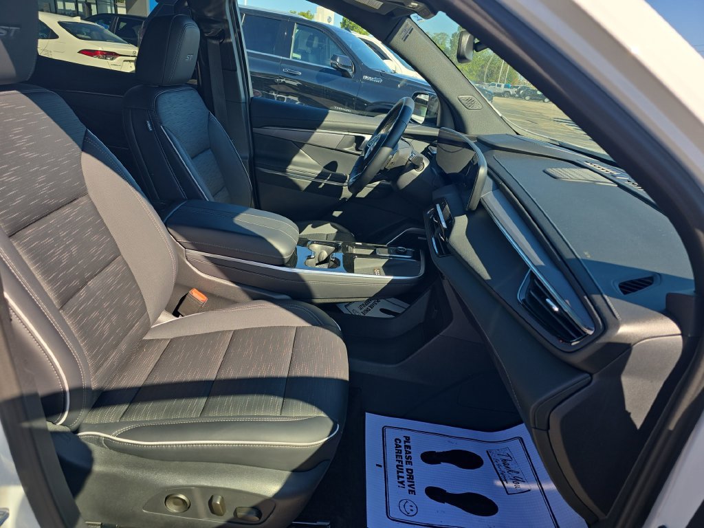 Used 2026 Buick Enclave Sport Touring FWD image 21