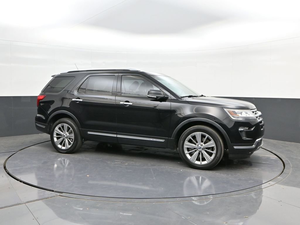 Used 2019 Ford Explorer Limited w/ Class III Trailer Tow Package AWD/4WD image 17