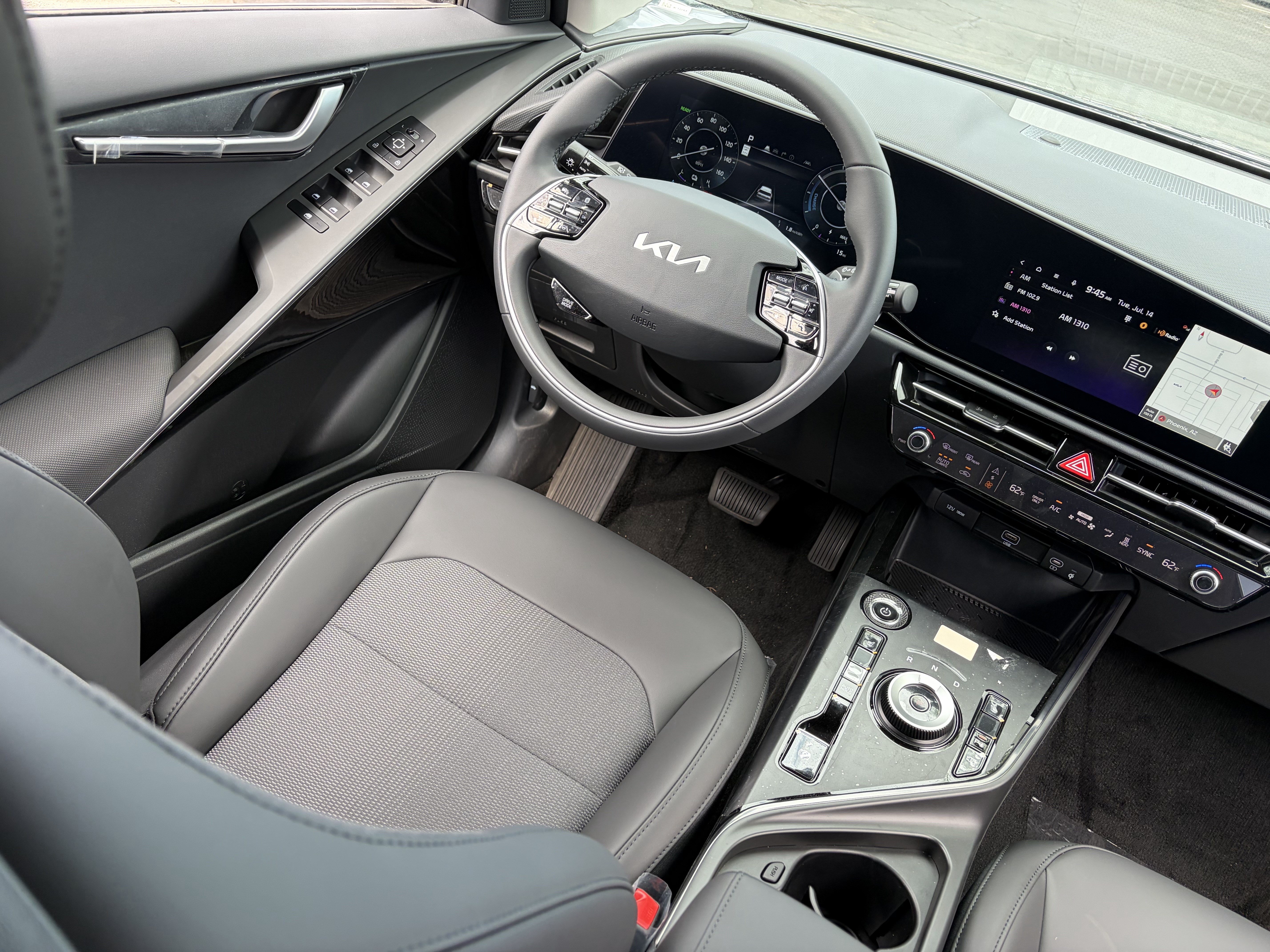 New 2026 Kia Niro Wind FWD image 12