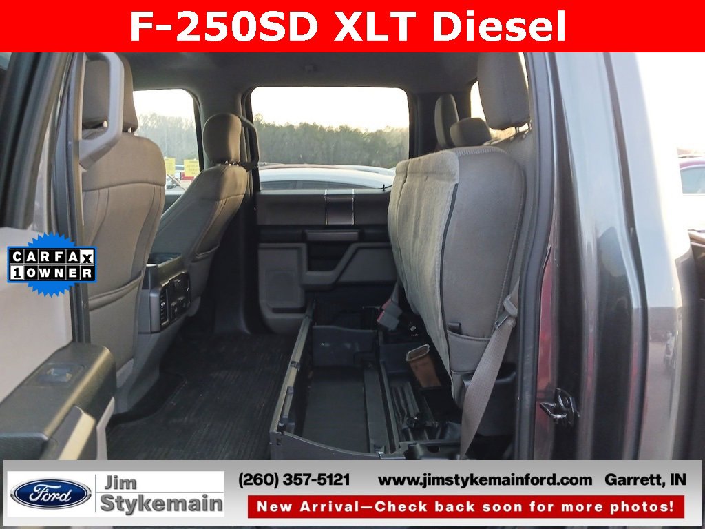 Used 2019 Ford F250 XLT w/ XLT Premium Package image 5