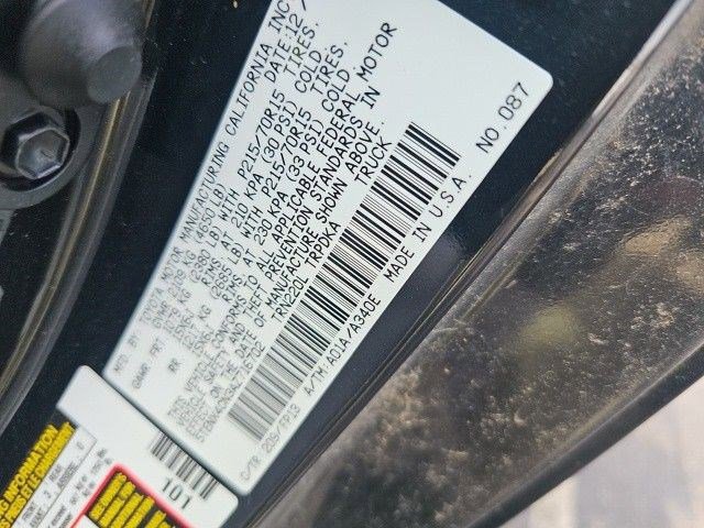 Used 2010 Toyota Tacoma 2WD Regular Cab image 4