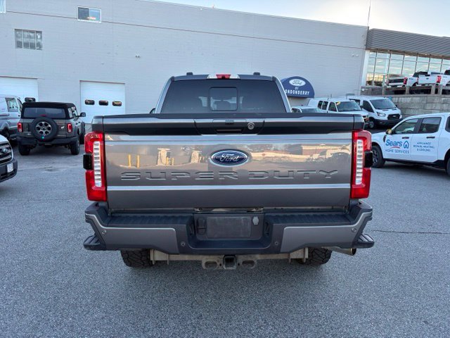 Used 2023 Ford F250 XLT w/ XLT Premium Package AWD/4WD image 4