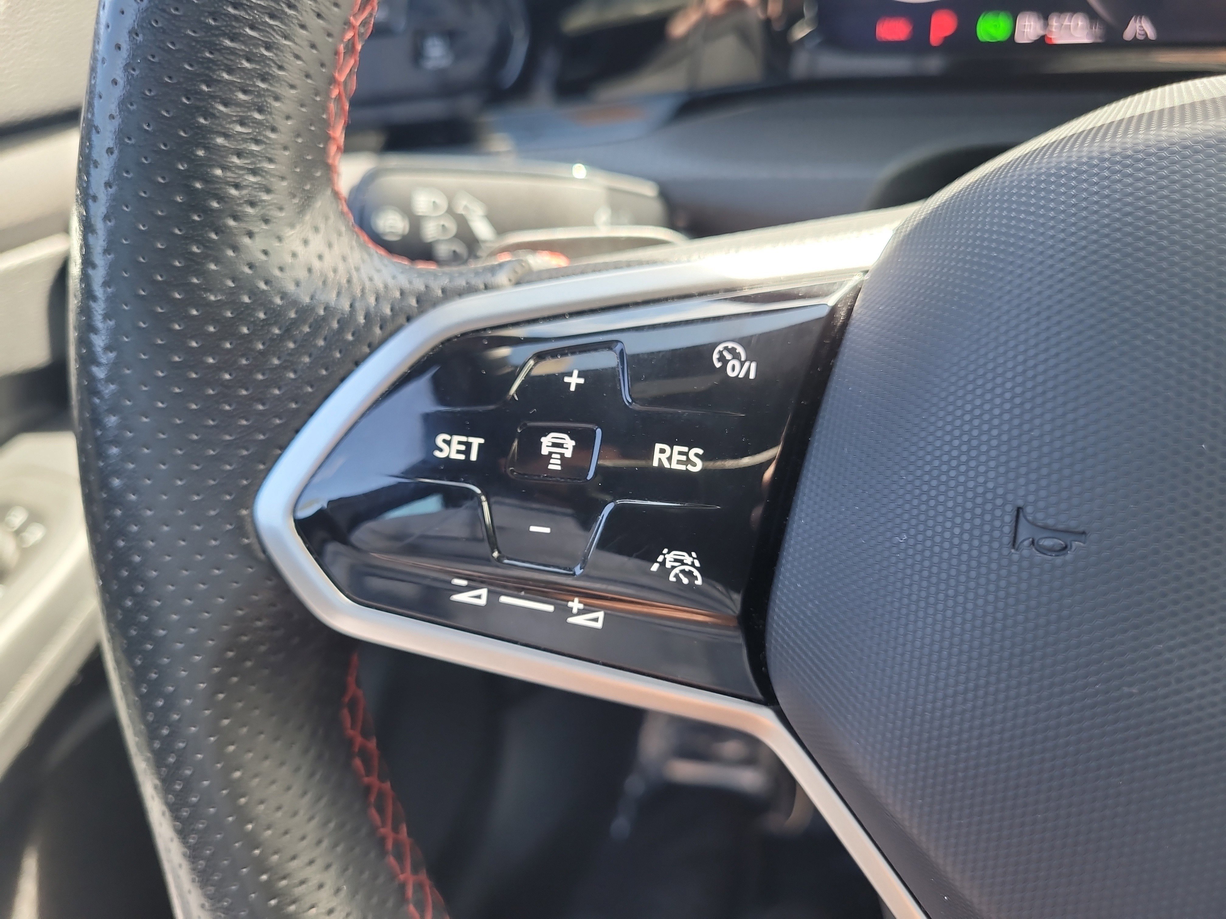 Used 2024 Volkswagen GTI S image 28