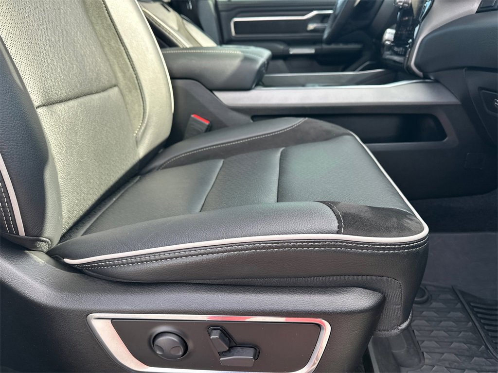 Used 2025 RAM 1500 Laramie w/ Sport Appearance Package image 14