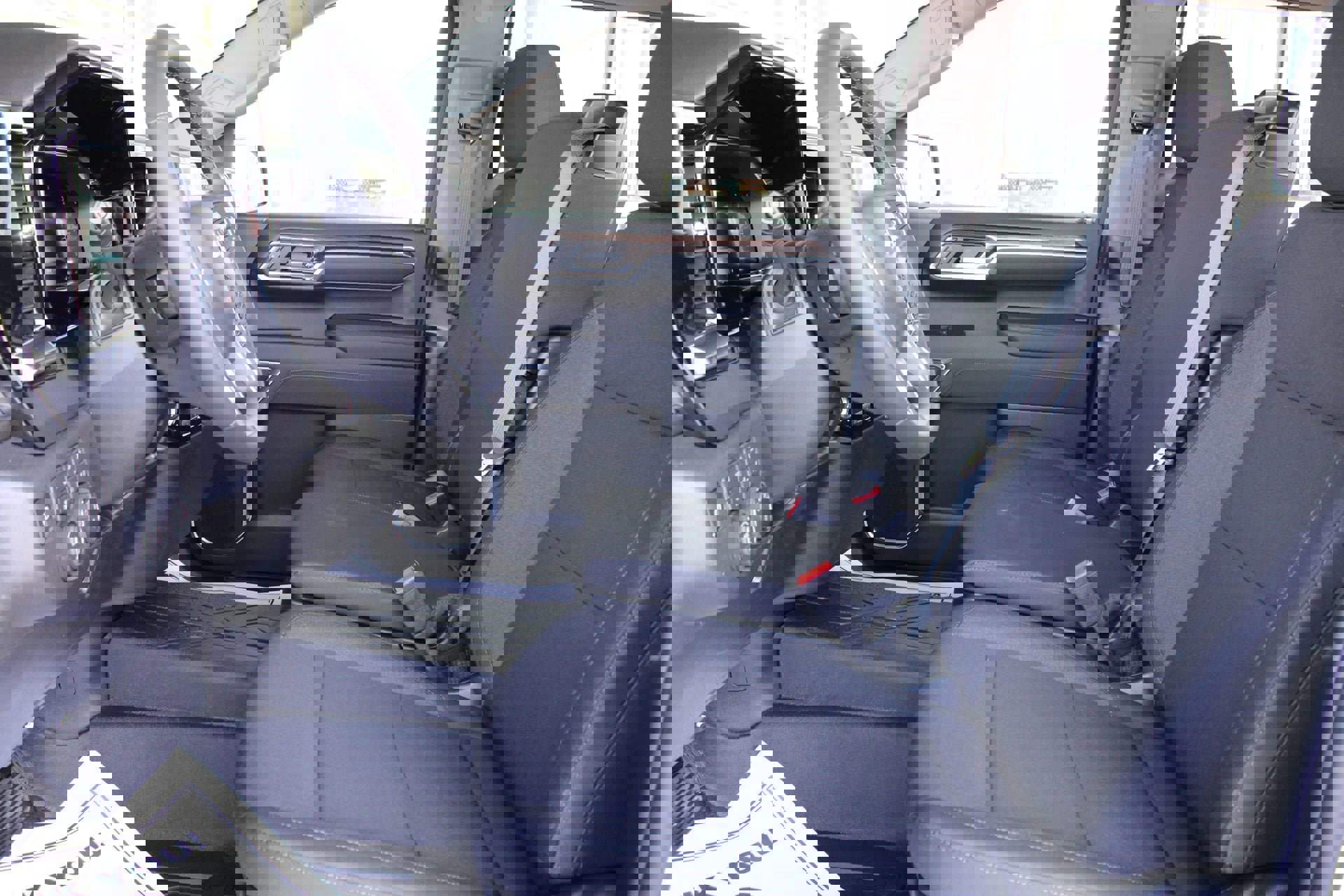 New 2026 Chevrolet Silverado 1500 LT w/ Safety Package AWD/4WD image 18