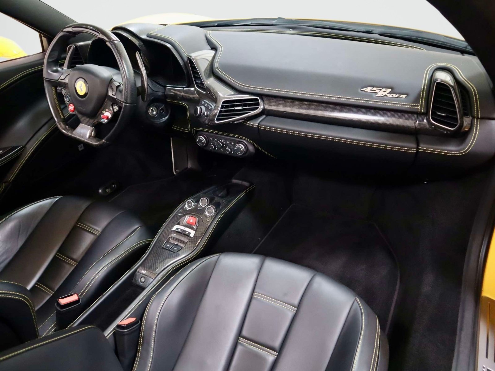 Used 2013 Ferrari 458 Spider RWD image 16