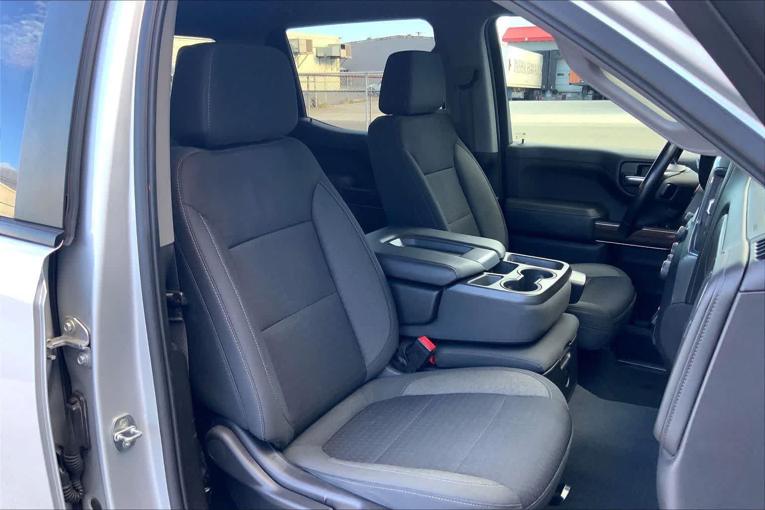 Used 2021 Chevrolet Silverado 1500 RST w/ Bed Protection Package RWD image 13