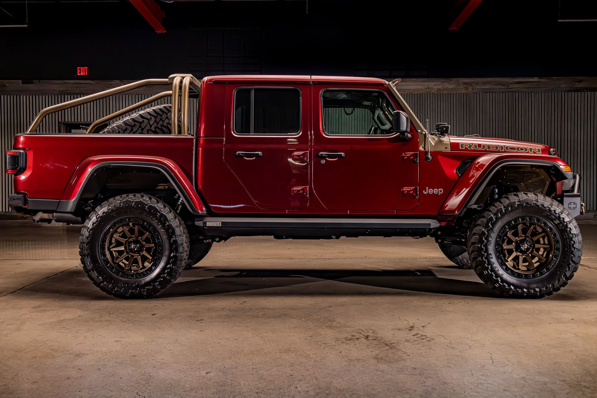Used 2021 Jeep Gladiator Rubicon AWD/4WD image 11