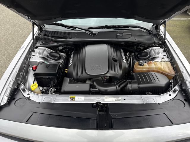 Used 2014 Dodge Challenger R/T image 30