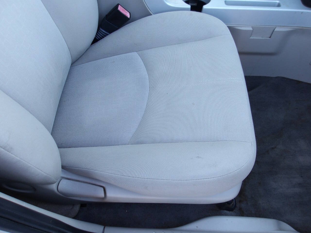 Used 2010 Mercury Mariner 2WD image 22