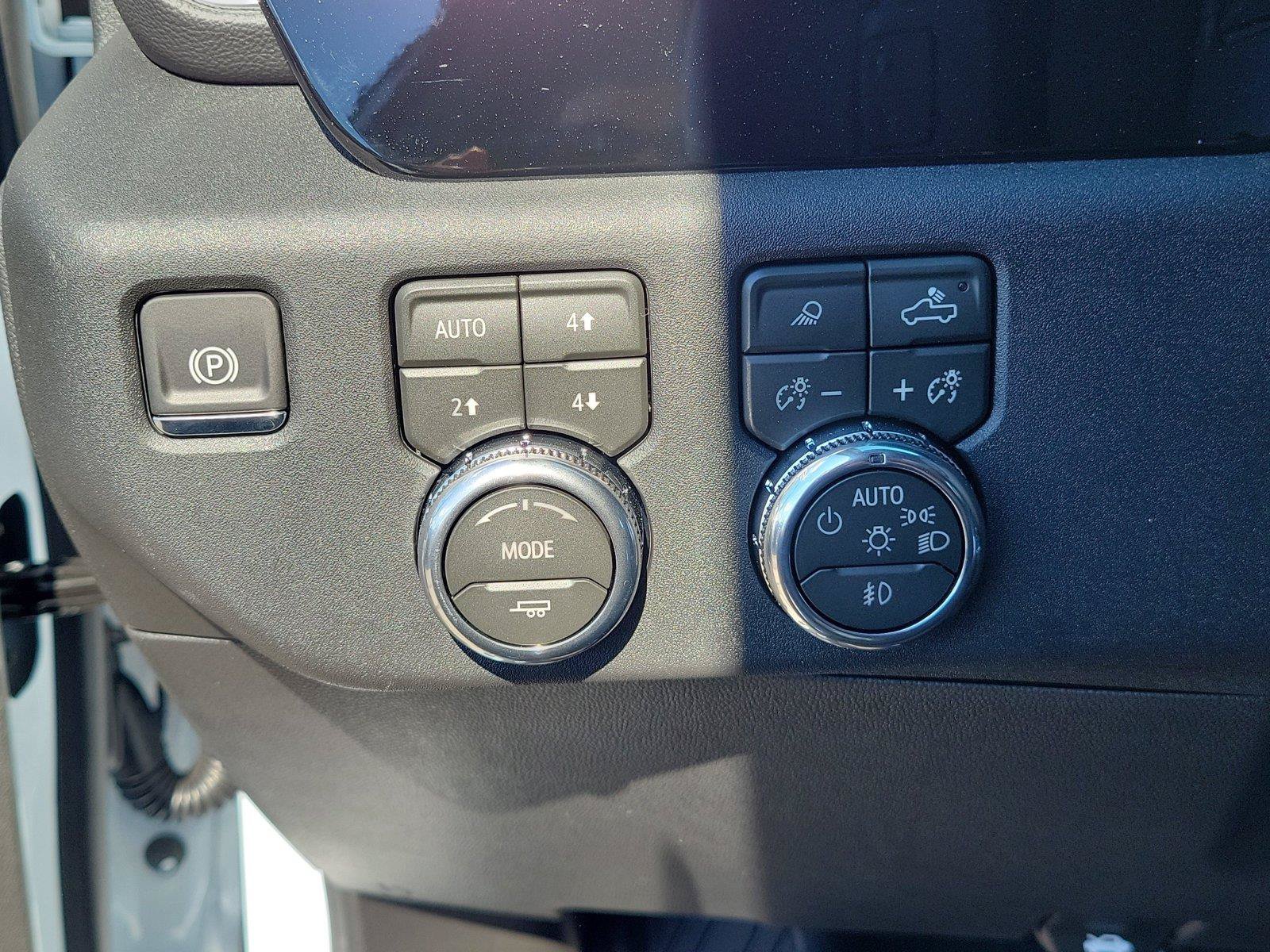 New 2026 GMC Sierra 1500 SLT w/ SLT Premium Package AWD/4WD image 20