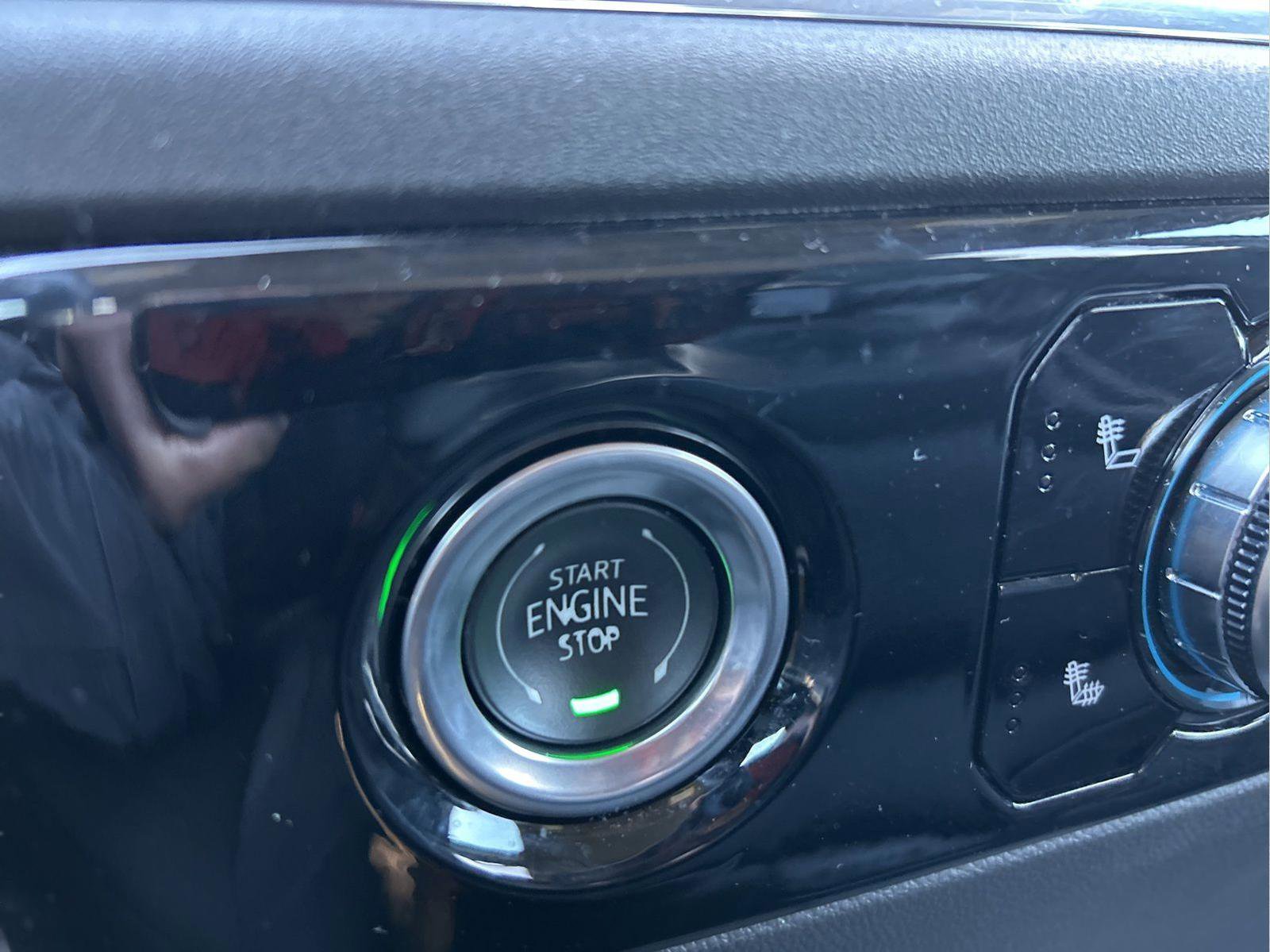 Used 2024 GMC Sierra 1500 Elevation image 34