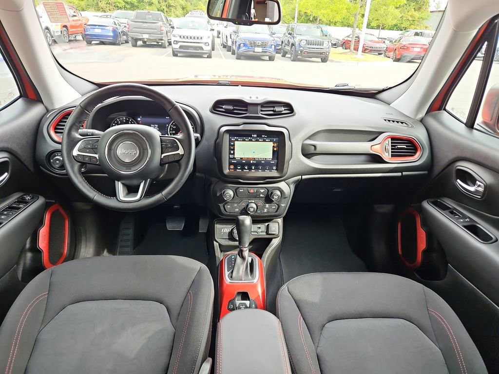 Used 2021 Jeep Renegade Trailhawk image 9