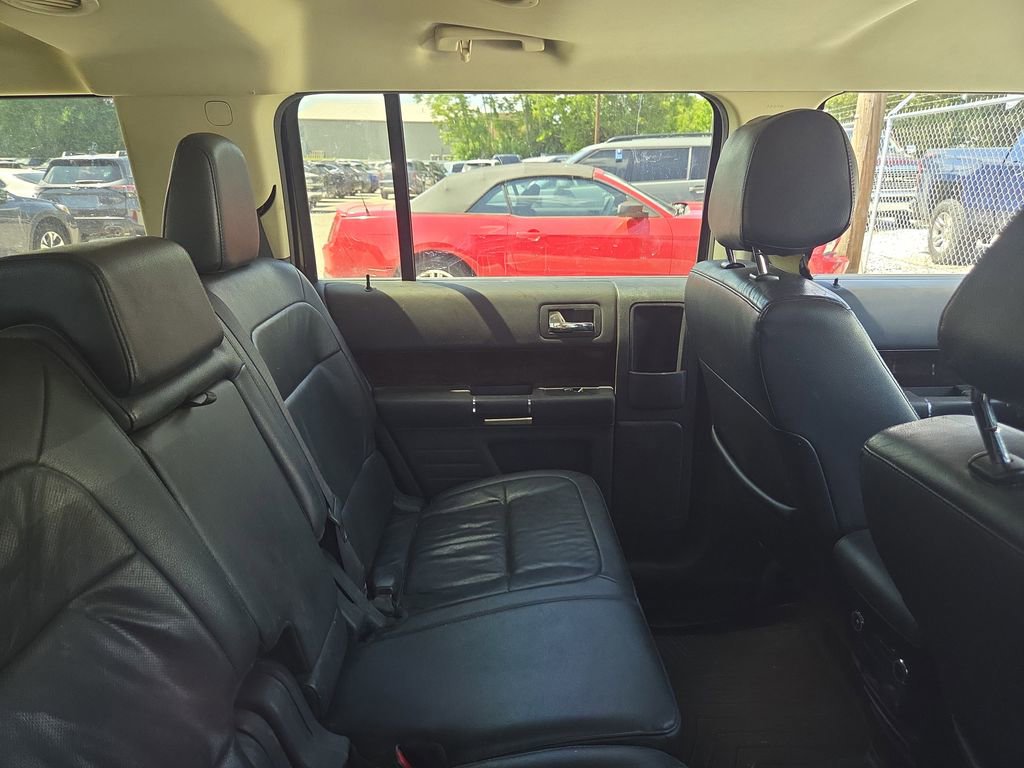 Used 2018 Ford Flex Limited AWD/4WD image 12