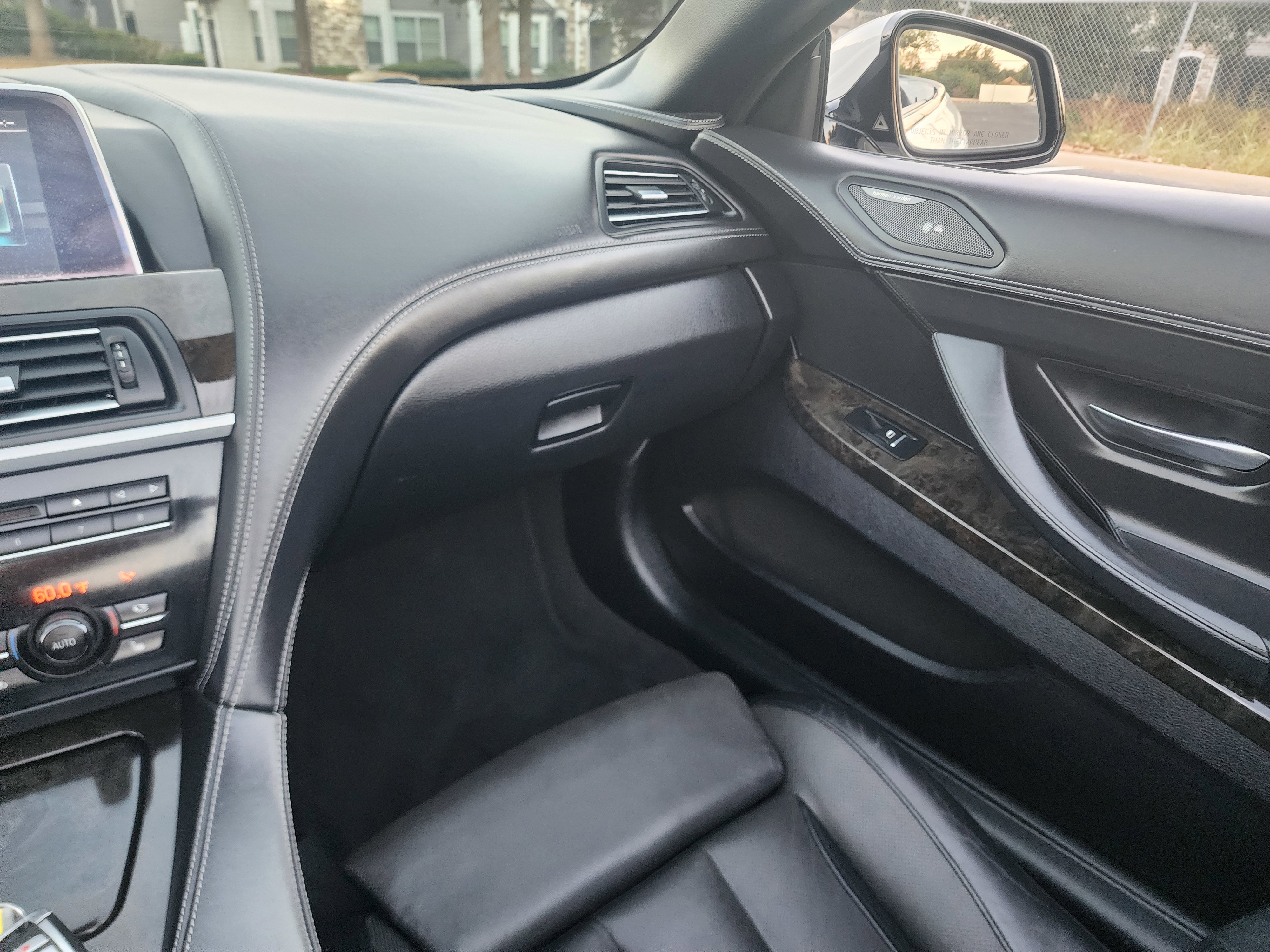 Used 2017 BMW 650i Convertible image 23