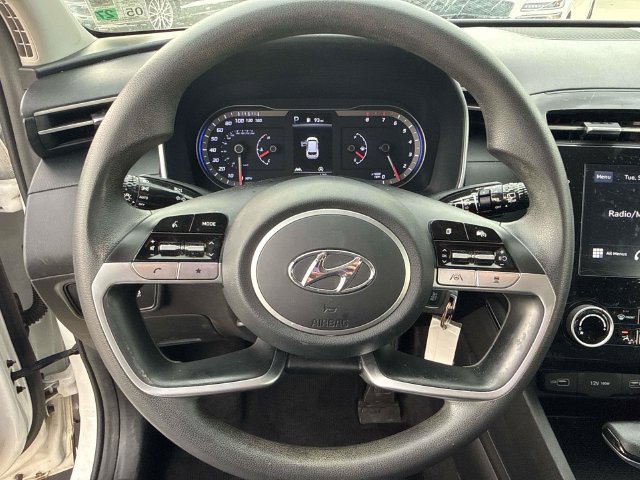 Used 2023 Hyundai Tucson SE AWD/4WD image 25