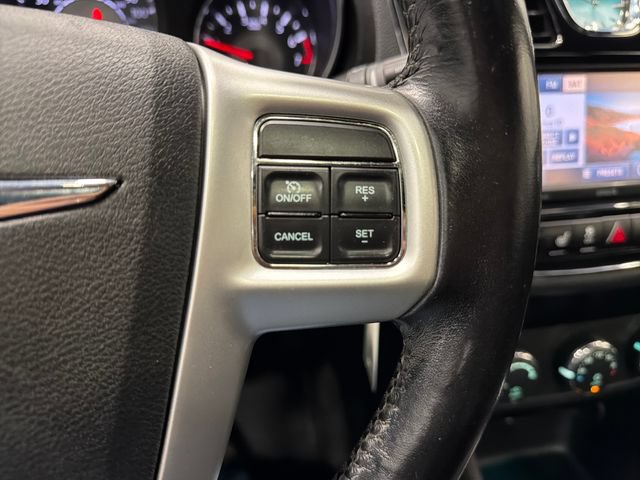 Used 2012 Chrysler 200 Limited FWD image 13