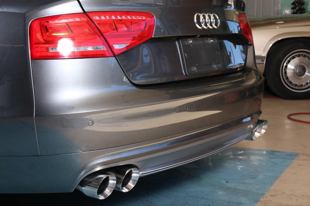 Used 2014 Audi S8 AWD/4WD image 37