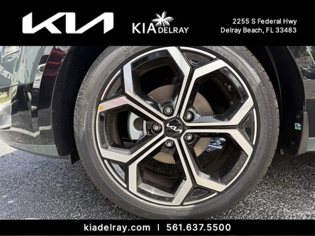 New 2026 Kia Niro SX Touring FWD image 32
