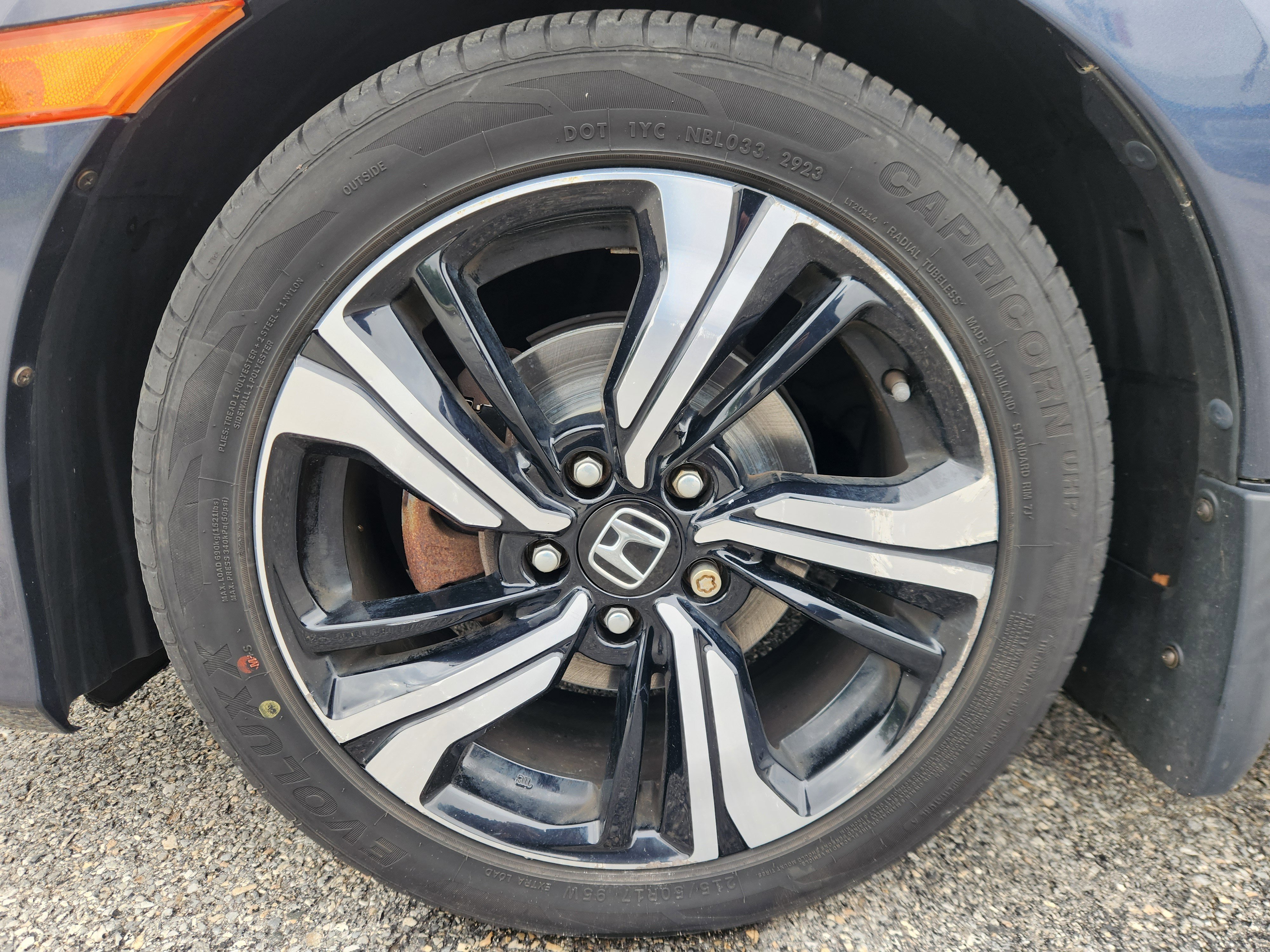 Used 2016 Honda Civic Touring image 5