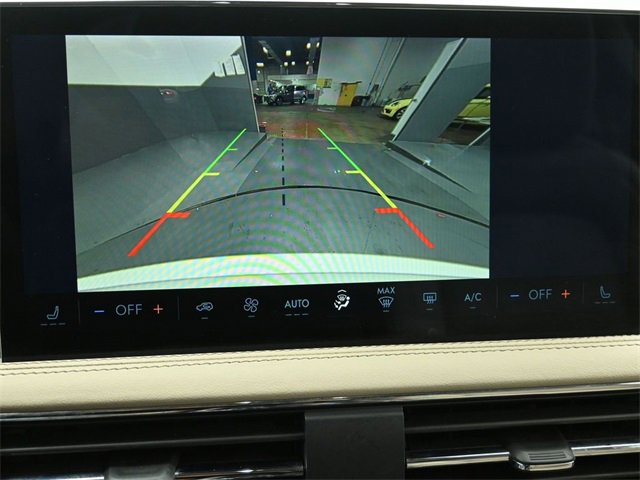 Certified 2023 Lincoln Corsair Reserve w/ Towing Package image 17