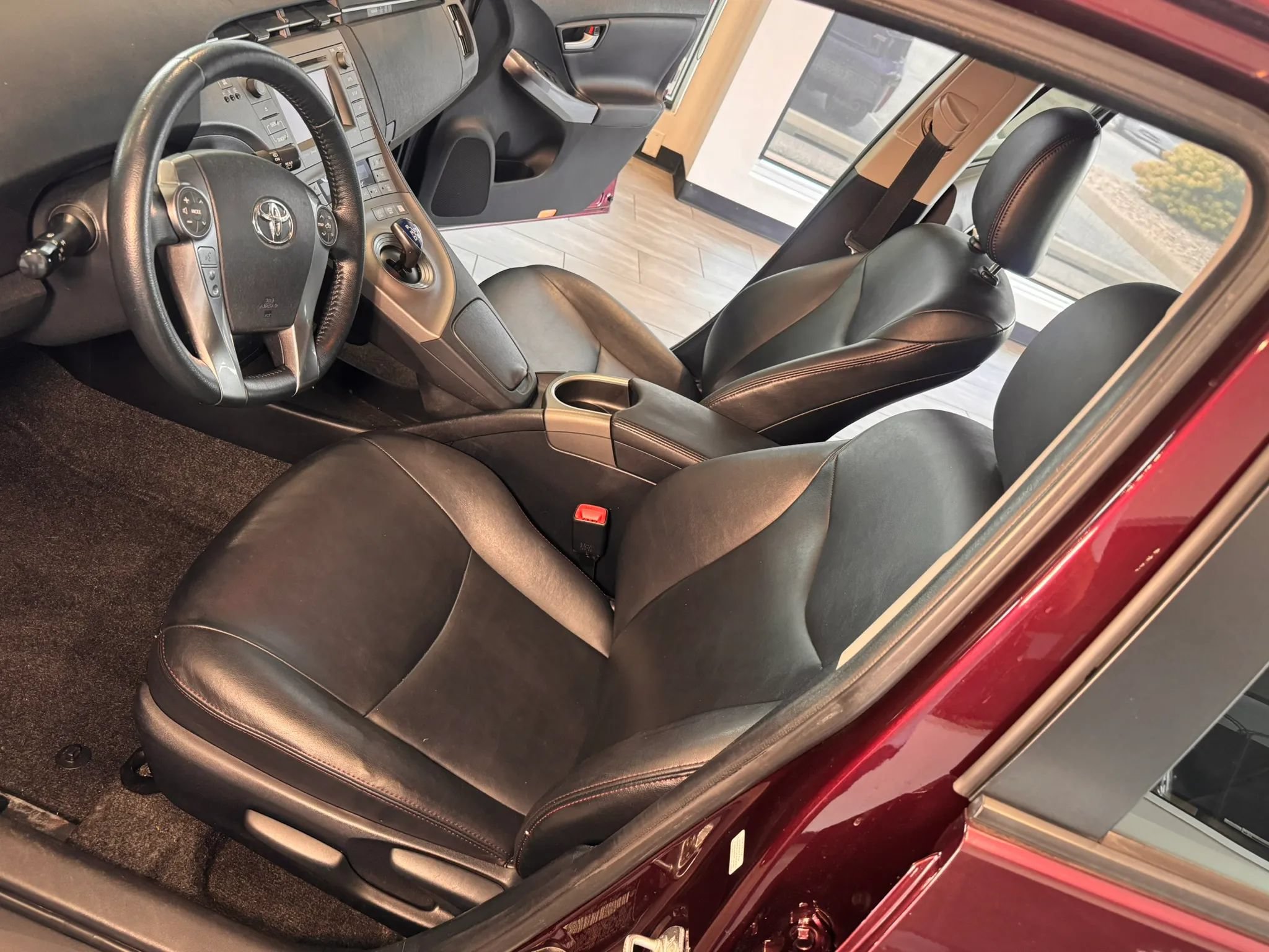 Used 2013 Toyota Prius Persona Series FWD image 18