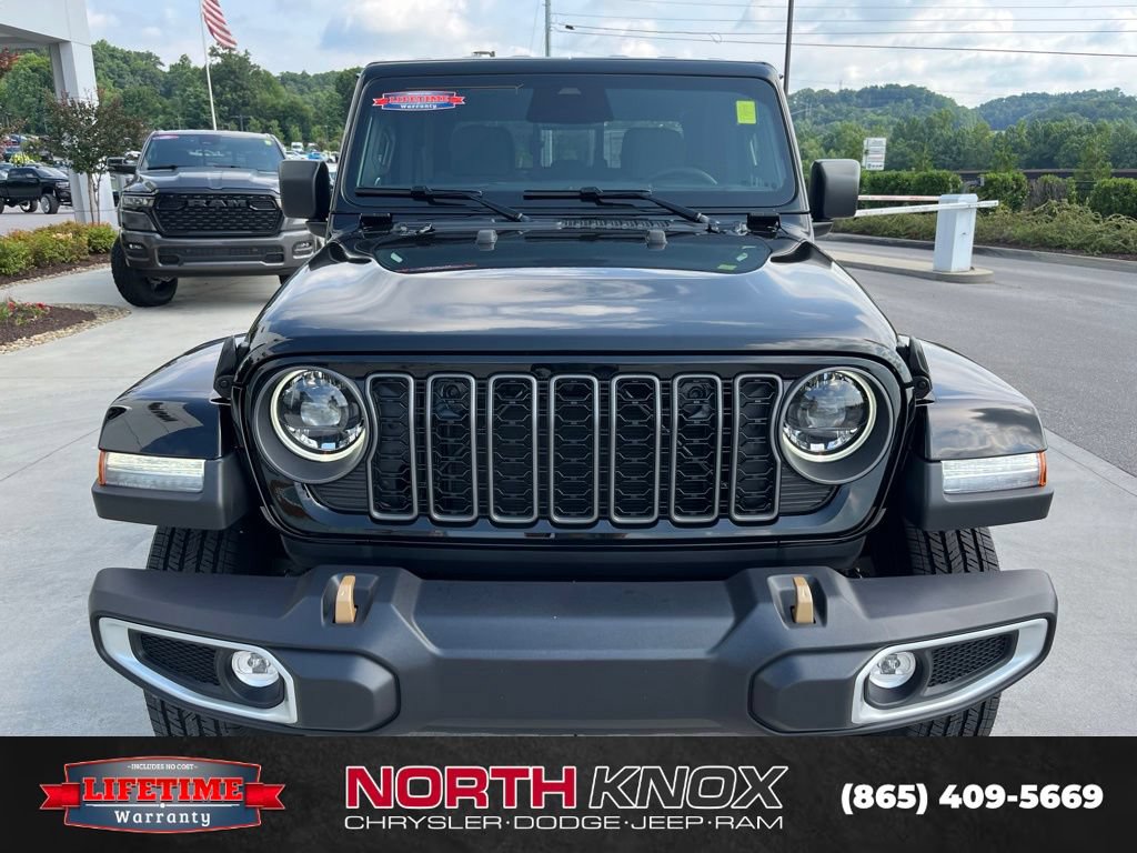 New 2026 Jeep Gladiator Sport AWD/4WD image 30