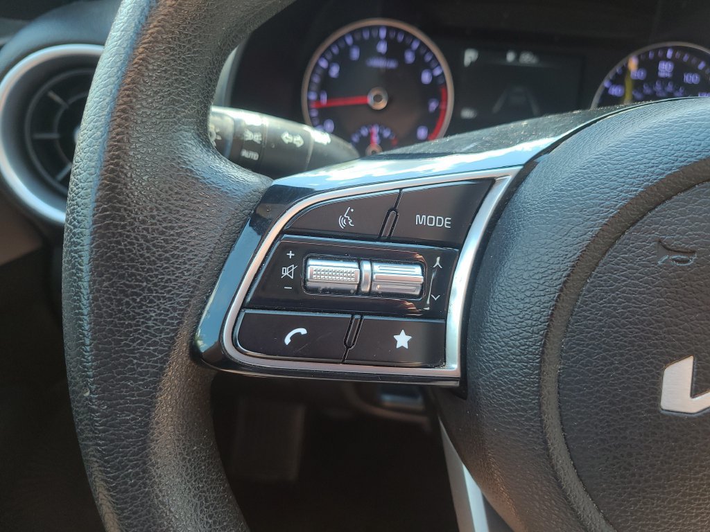 Used 2024 Kia Forte LXS FWD image 24