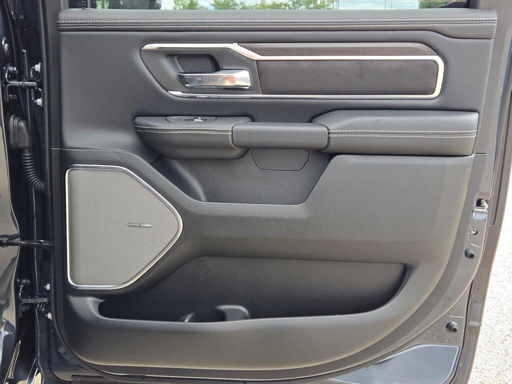 New 2026 RAM 1500 Laramie w/ Night Edition image 13