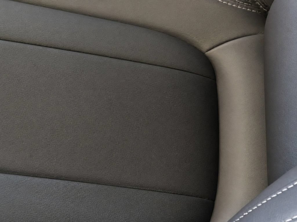 Used 2019 Subaru Ascent Limited AWD/4WD image 32